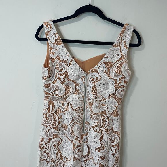 O.P.T Women's Lace Dress Knee Length Fitted Tank NEW Small Cocktail Lined - Picture 7 of 10